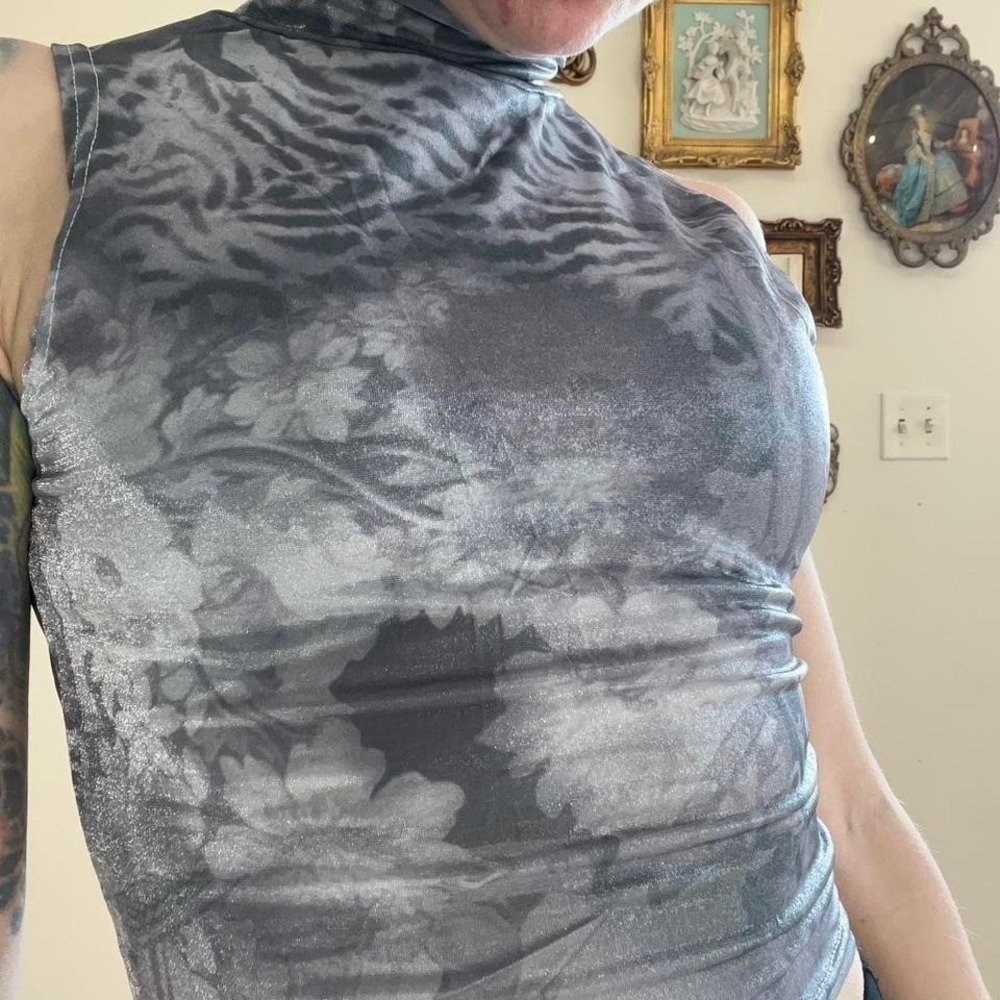 Cheryl Creations Vintag Grey Floral Tiger Print Mock Neck Sleeveless Mesh Top XS - Picture 2 of 5